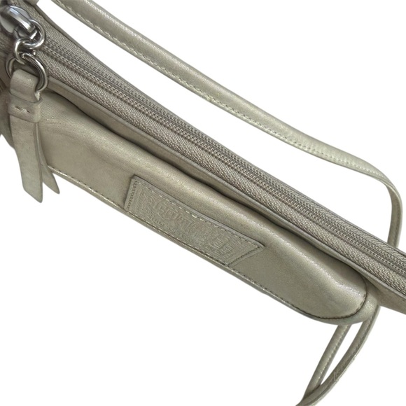 Coach Poppy Cream Tone with Shimmer Crossbody Bag - Picture 5 of 9